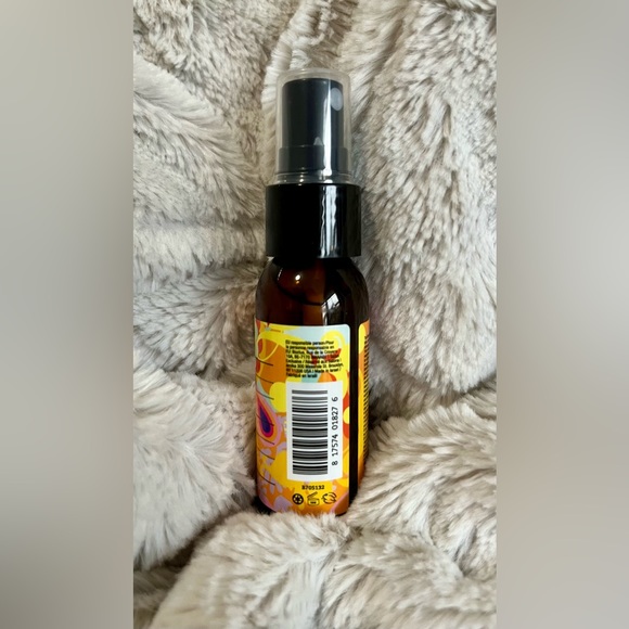 Detangler Bundle 🧖🏽‍♀️Amika The Wizard Primer 1oz & Fairy Tales 12oz Spray - Picture 3 of 6